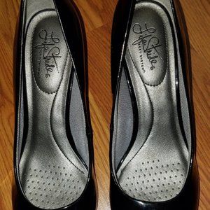 LifeStride Parigi Pumps